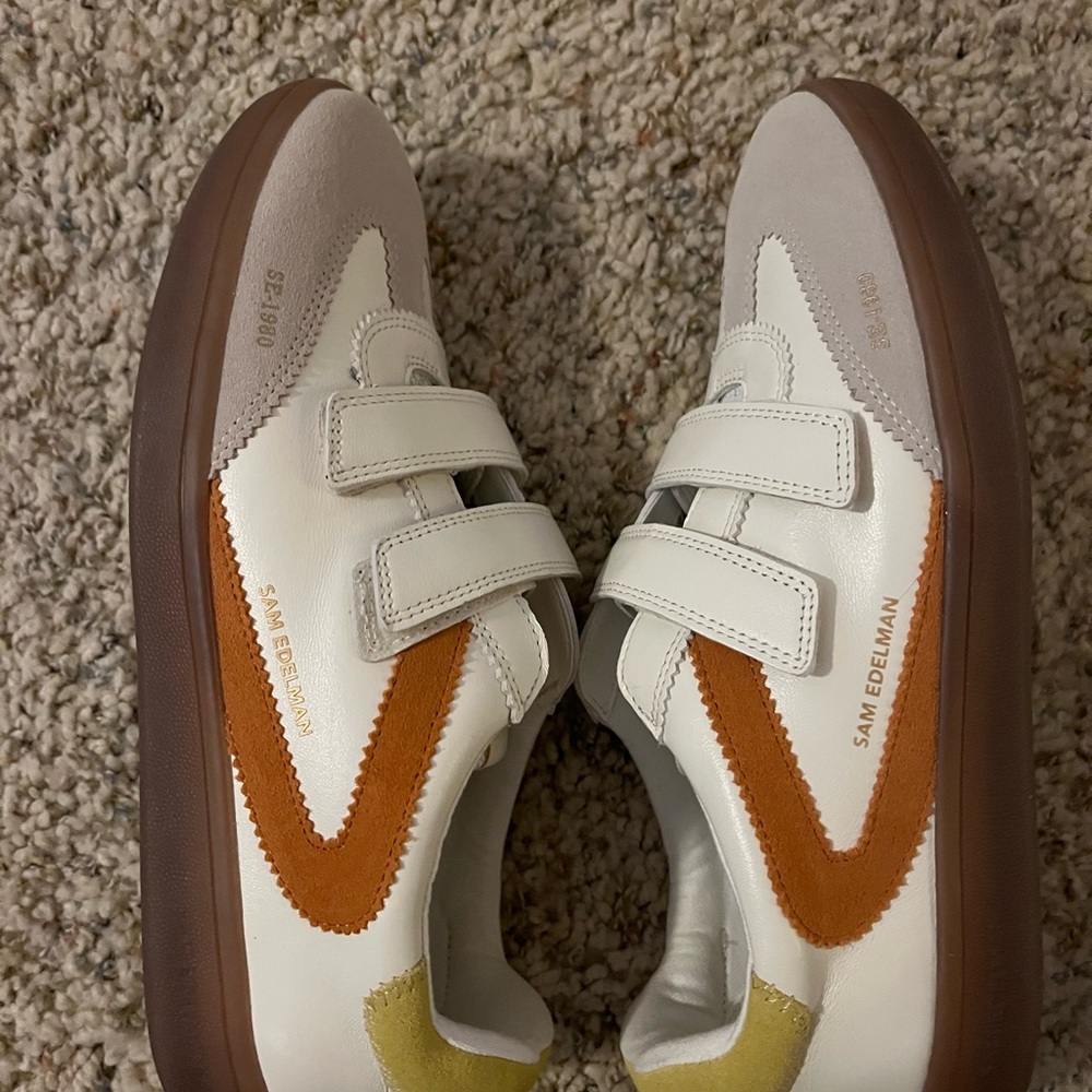 Brand new Sam Eldeman Velcro Sneakers - Picture 2 of 7